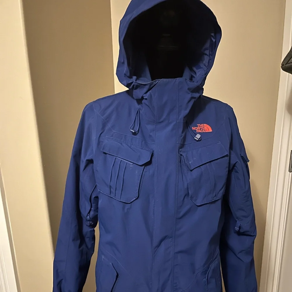 Sz Small North Face Ski Jacket - Picture 1 of 3